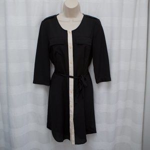 Black & White Moda International Shirtdress w. Tie Belt